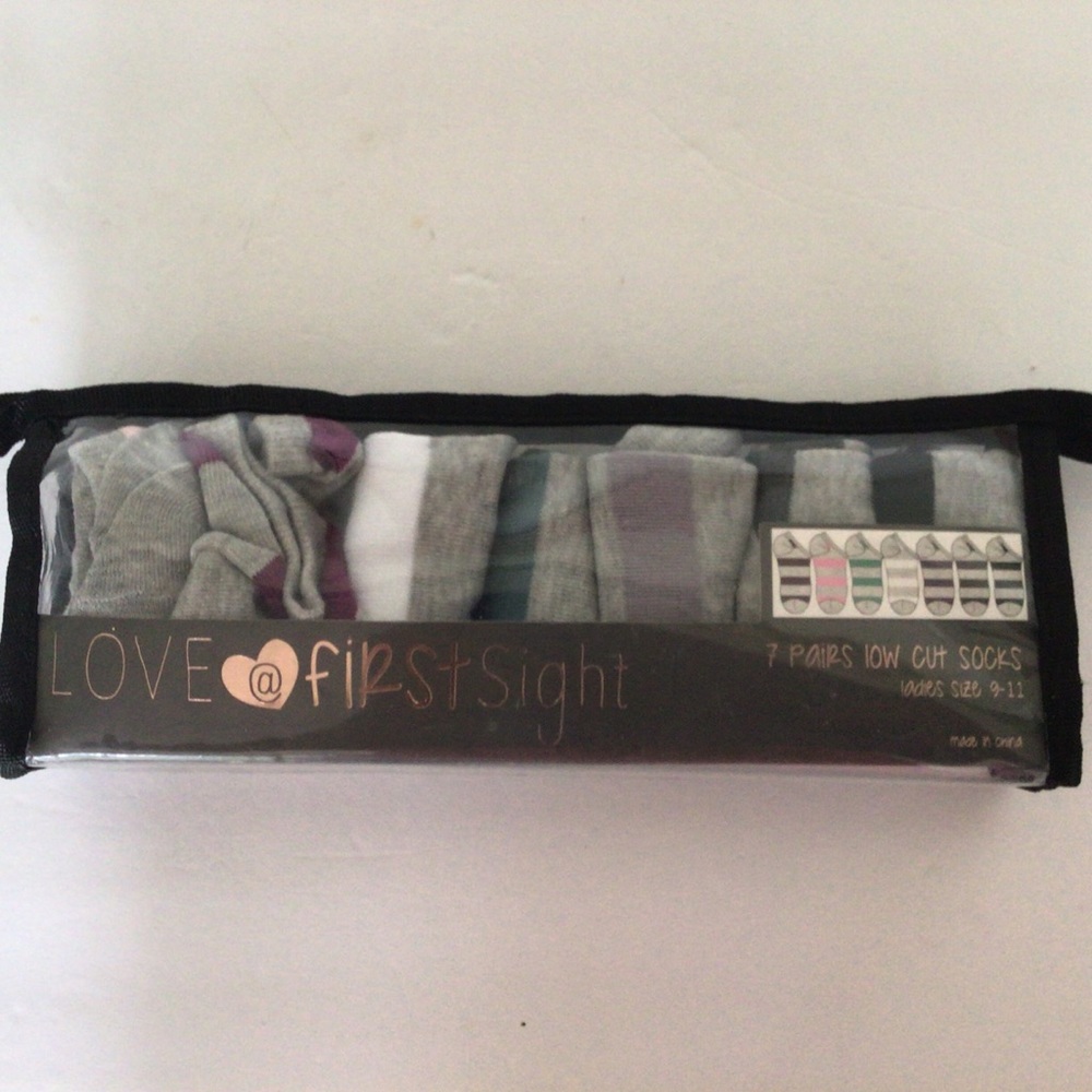 FIRT LOVE PACK OF 7 PAIRS OF LOW CUT SOCKS NWT